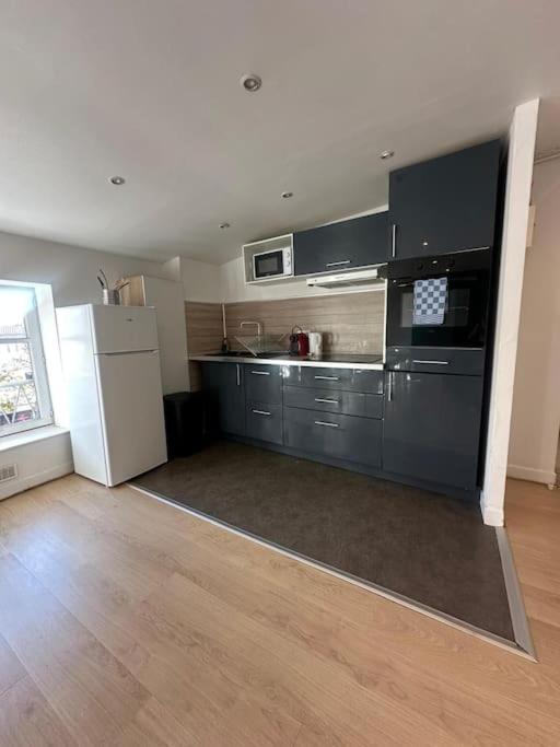 Le Leon Cladel T3 Proche Parking Gratuit Apartment Montauban Bagian luar foto